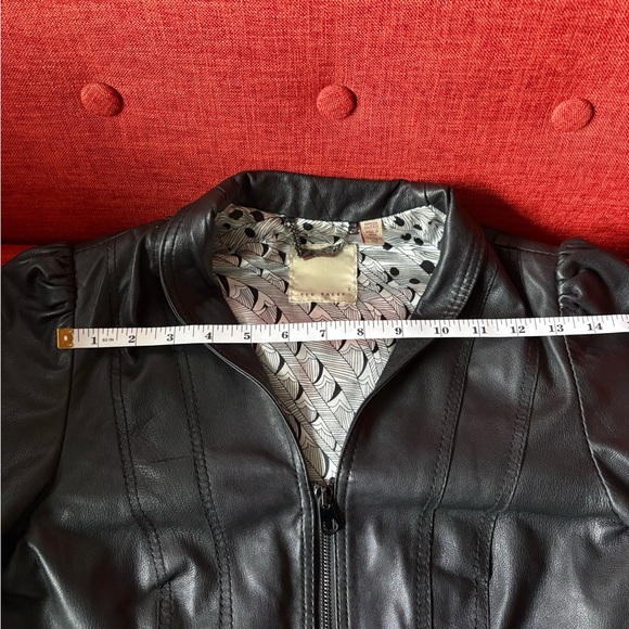 Ted Baker XS leather jacket with puffed shoulder - Picture 9 of 13